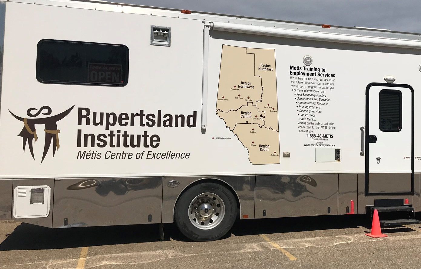 Rupertsland Institute Mobile Employment Services Unit